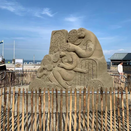 't Souterrain Apartamento Zandvoort